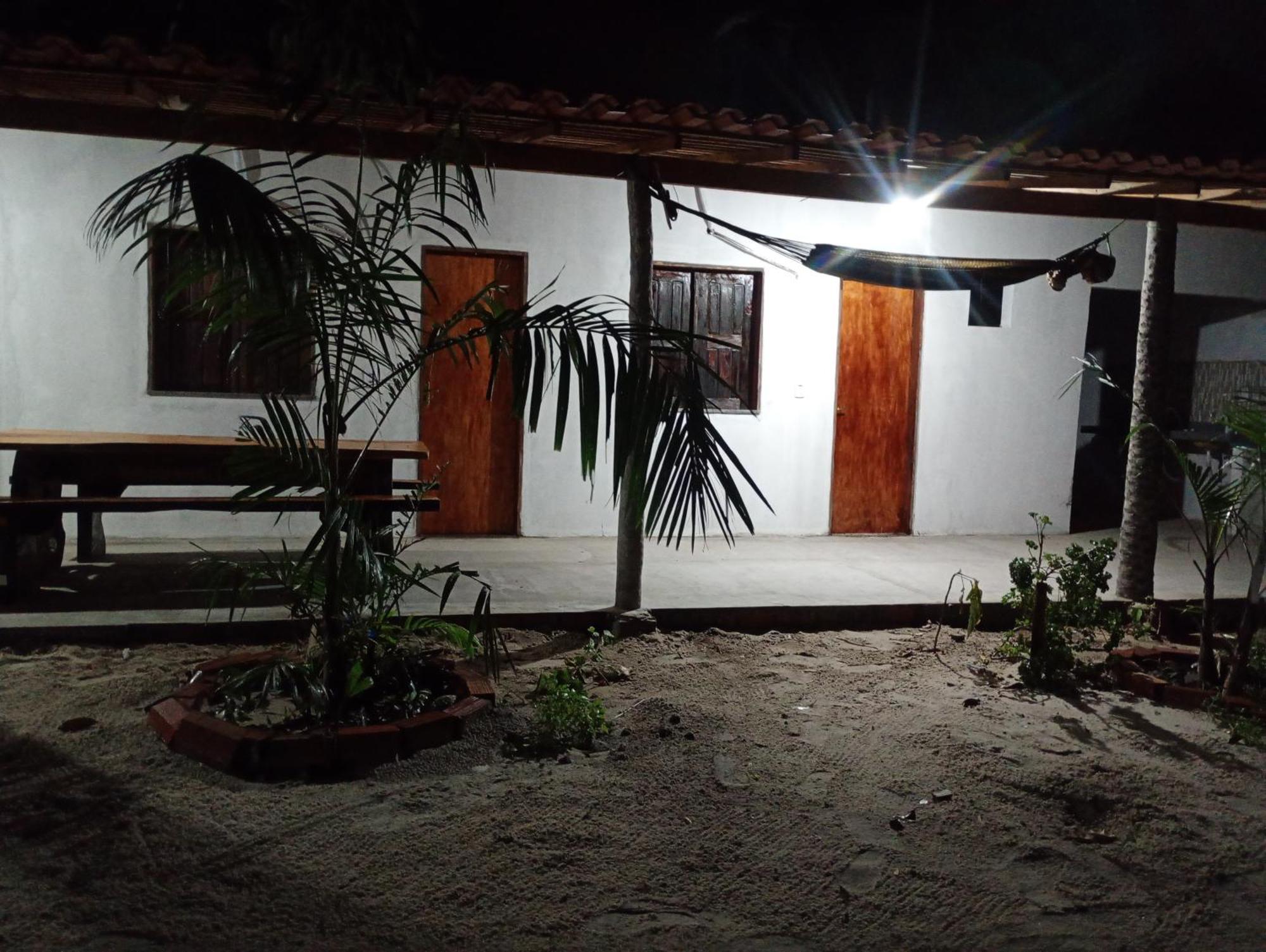 Hostel E Camping Na Rua Das Flores Santo Amaro do Maranhao Εξωτερικό φωτογραφία